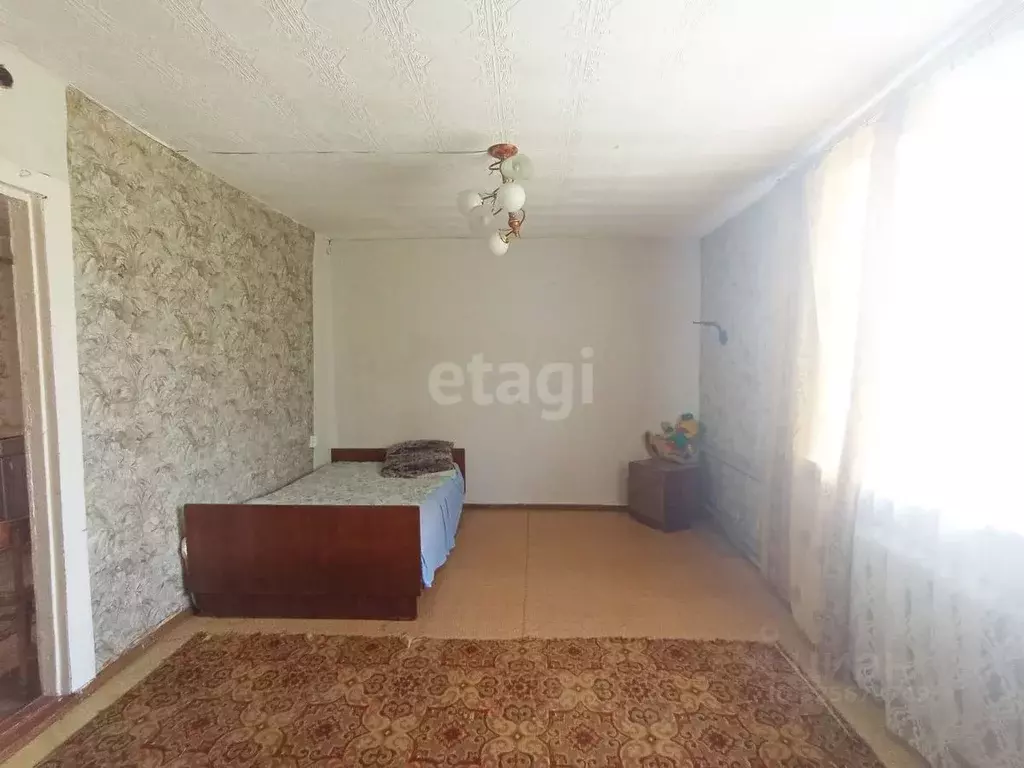 4-к кв. Смоленская область, Красный пгт ул. Спасская, 14 (85.4 м) - Фото 1