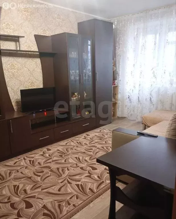 3-комнатная квартира: Брянск, Московский проспект, 132 (55.7 м) - Фото 1