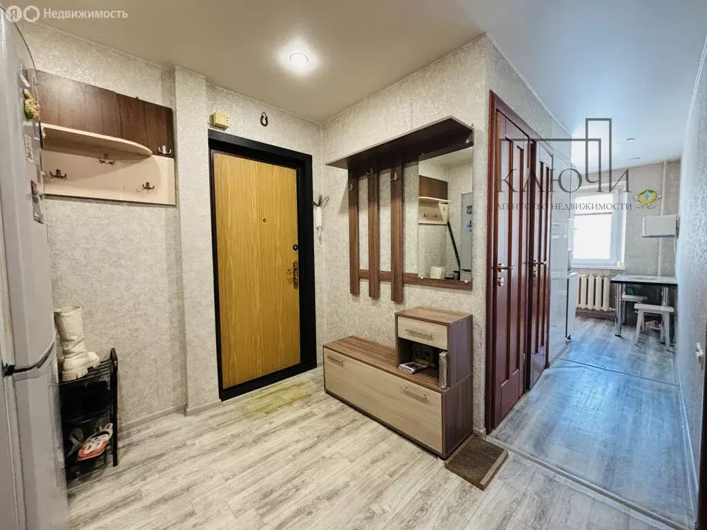 3-комнатная квартира: Магнитогорск, улица Суворова, 126 (60.8 м) - Фото 1