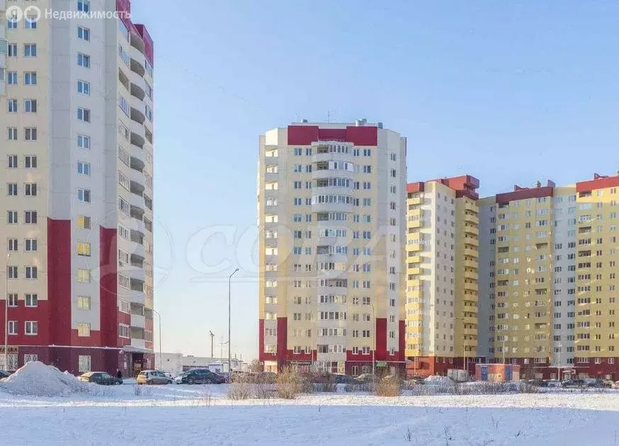 1-комнатная квартира: Тюмень, улица Василия Гольцова, 1 (46 м) - Фото 1