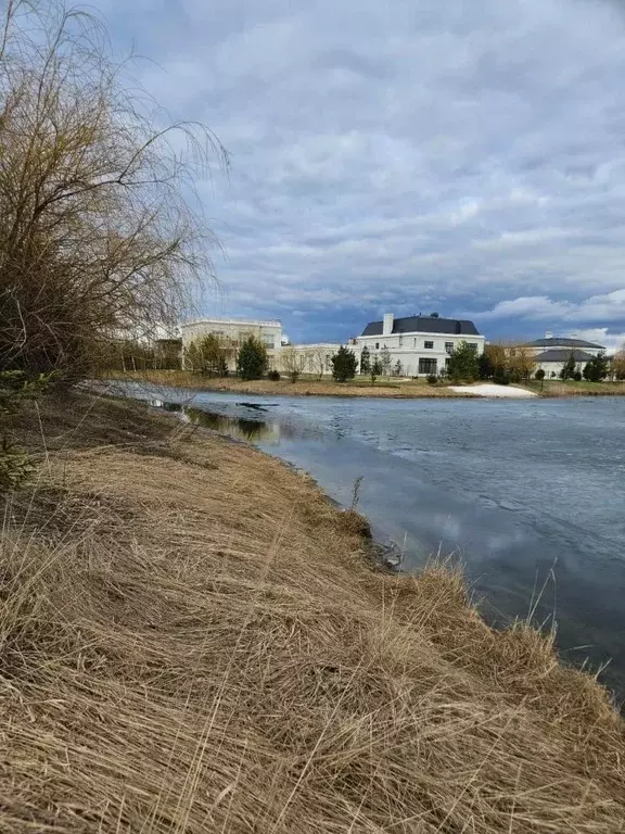 Участок в Московская область, Истра городской округ, д. Захарово, ... - Фото 1