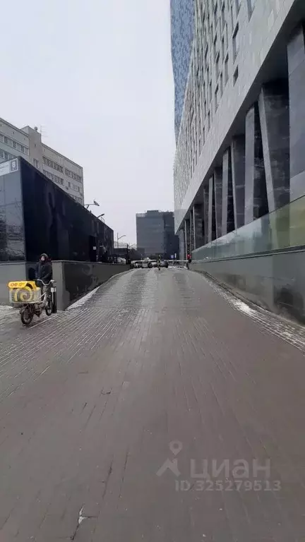 Гараж в Москва Мосфильмовская ул., 8 (17 м) - Фото 2