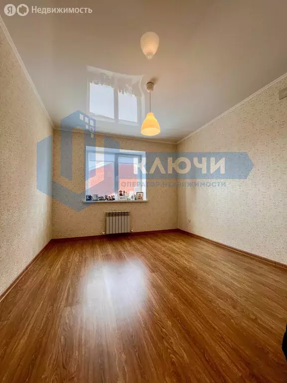 3-комнатная квартира: Магнитогорск, Комсомольская улица, 120/2 (100 м) - Фото 1