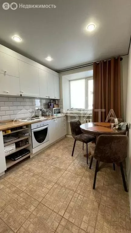 1-комнатная квартира: Тюмень, улица Василия Гольцова, 8 (33 м) - Фото 2