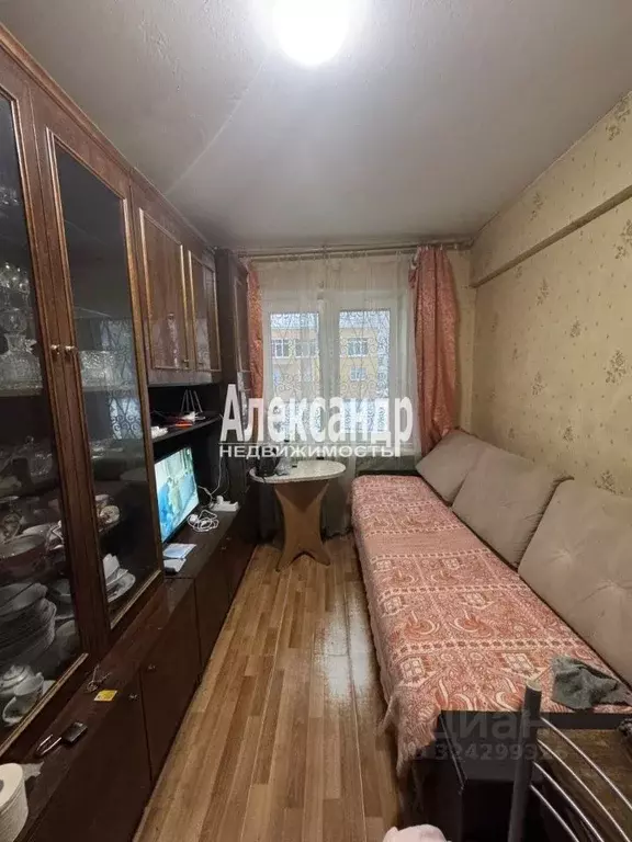 3-к кв. Санкт-Петербург Малая Охта тер., ул. Казанская, 8 (56.1 м) - Фото 1