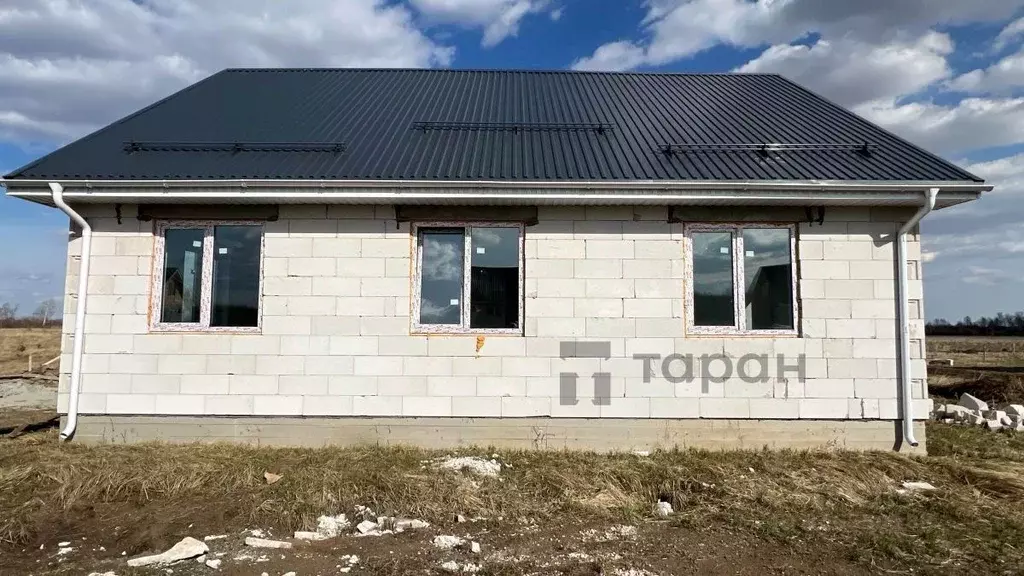 Дом в Челябинская область, Красноармейский район, Баландинское с/пос, ... - Фото 1