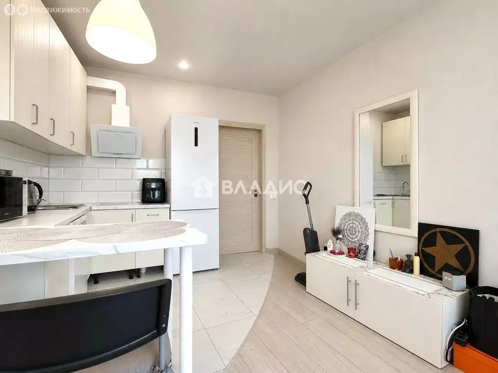 3-комнатная квартира: Петрозаводск, бульвар Интернационалистов, 8 ... - Фото 2