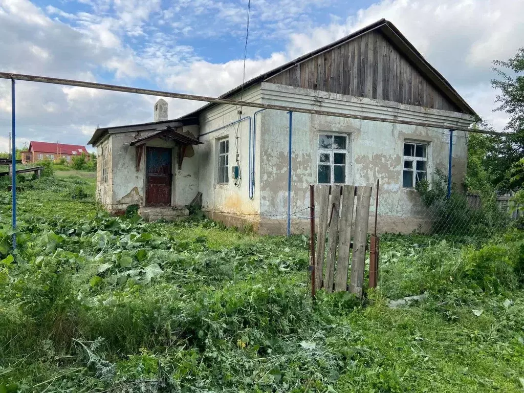 Дом в Белгородская область, Прохоровский район, с. Береговое-Первое ... - Фото 0
