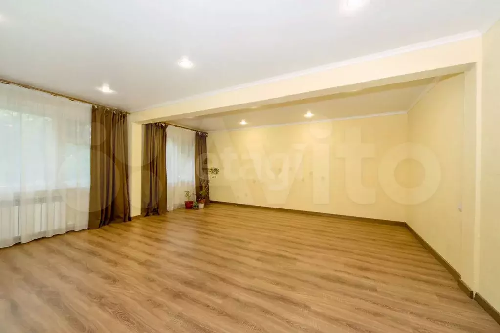 2-к. квартира, 55,4 м, 1/5 эт. - Фото 0