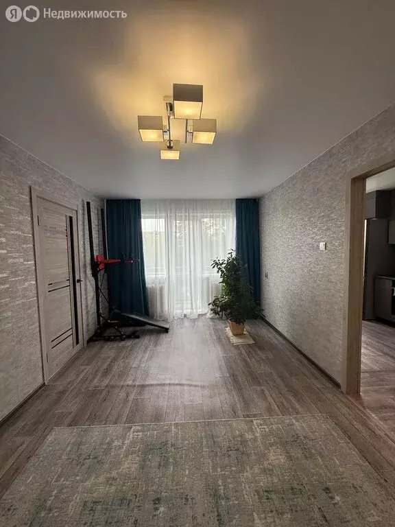 2-комнатная квартира: Братск, жилой район Энергетик, улица Наймушина, ... - Фото 1