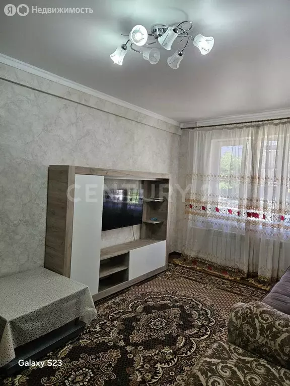 1-комнатная квартира: Махачкала, улица Габитова, 12 (36 м) - Фото 1