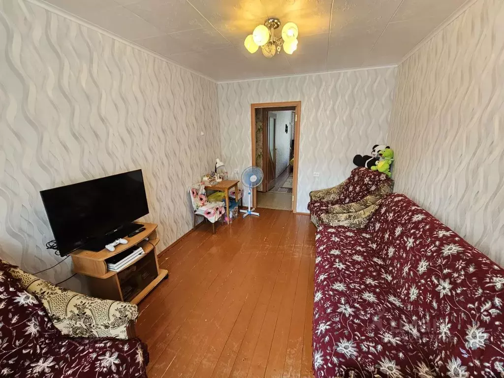 2-к кв. Новгородская область, Валдайский район, Рощинское с/пос, пос. ... - Фото 2