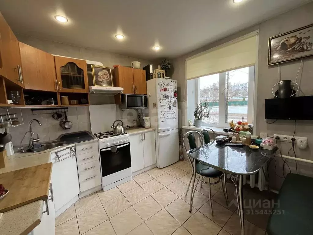 3-к кв. Коми, Сыктывкар ул. Кутузова, 13 (67.0 м) - Фото 1