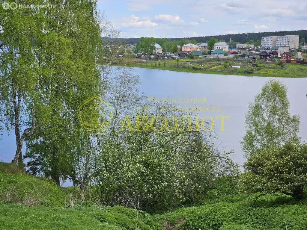 Участок в Нижнесергинский район, посёлок городского типа Верхние Серги ... - Фото 0