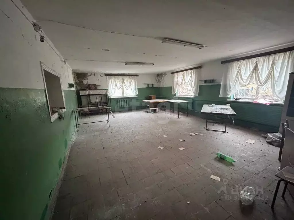 Помещение свободного назначения в Белгородская область, Яковлевский ... - Фото 1