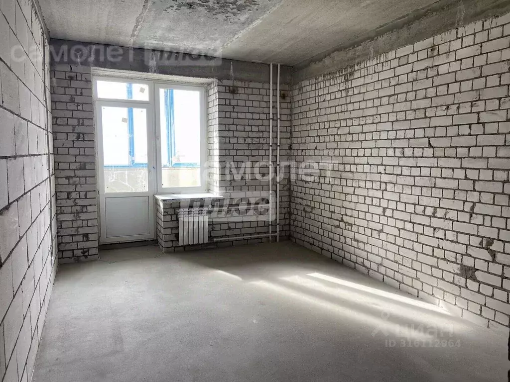 3-к кв. Ивановская область, Иваново ул. Красных Зорь, 8 (80.0 м) - Фото 0