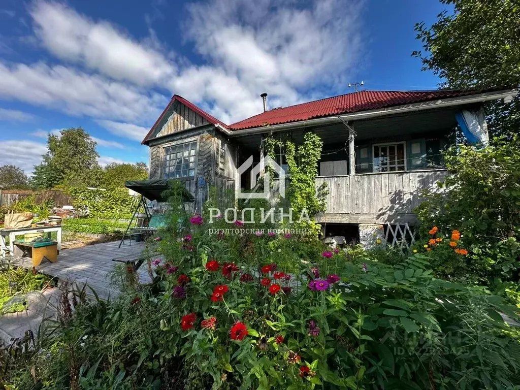 Дом в Хабаровский край, Комсомольский район, с. Пивань, ЭТУ Связи ... - Фото 0