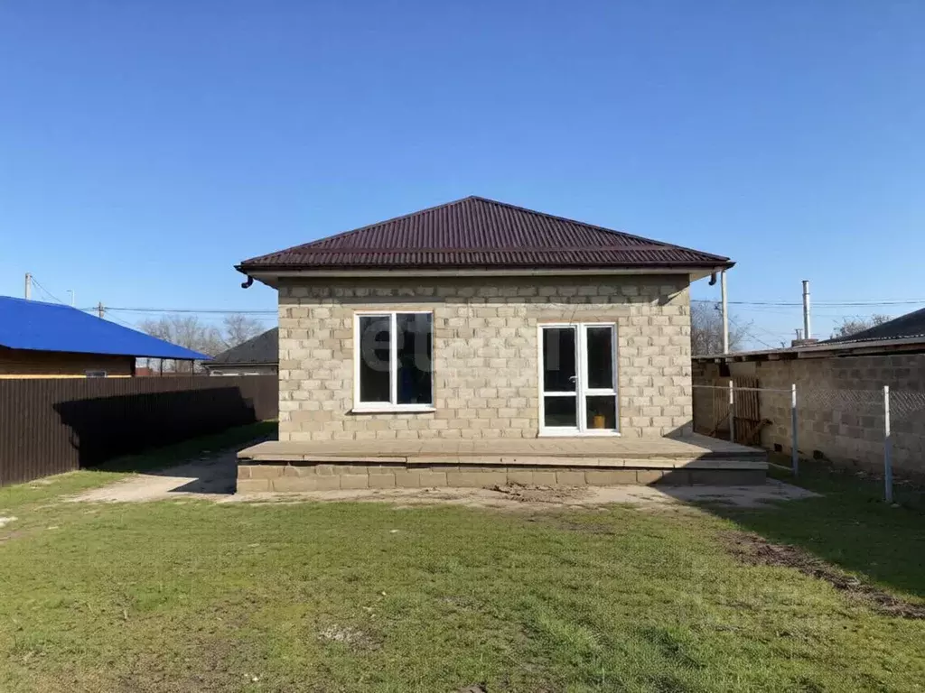 Дом в Краснодарский край, Темрюкский район, Курчанское с/пос, ... - Фото 1