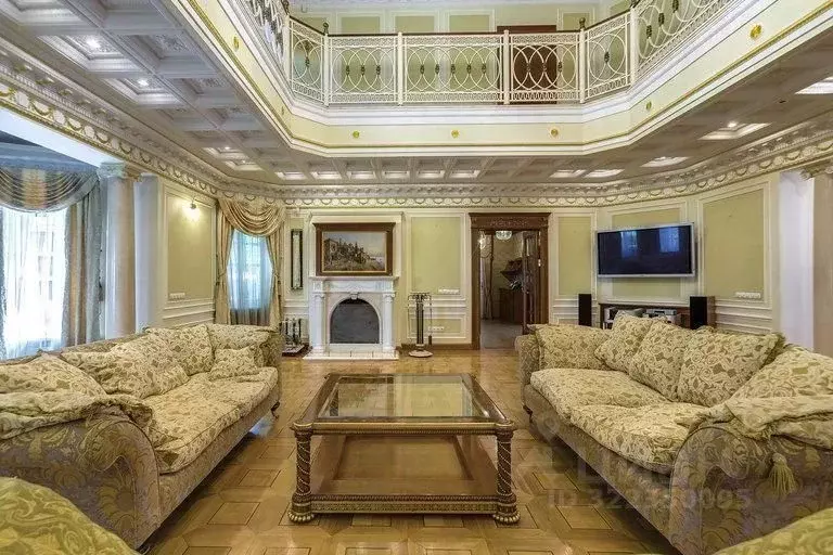 Дом в Московская область, Одинцовский городской округ, с. Ромашково  ... - Фото 0