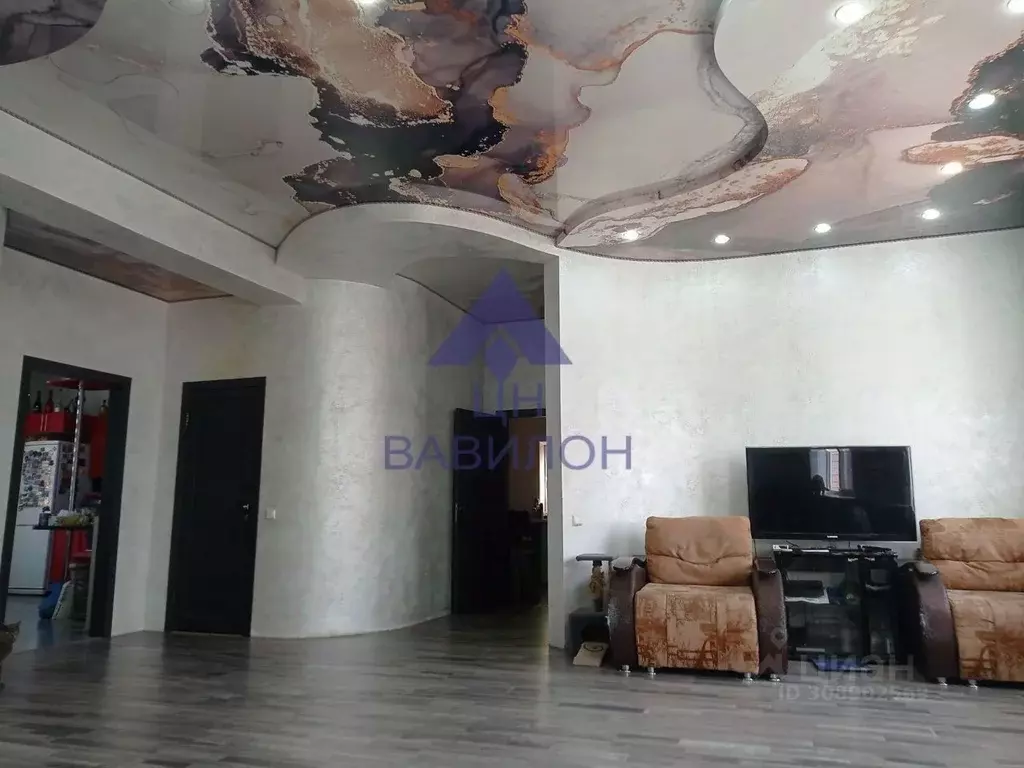 Дом в Ростовская область, Волгодонск Братская ул., 82 (380 м) - Фото 0