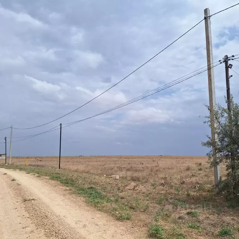 Участок в Крым, Сакский район, с. Штормовое ул. Приозерная (10.08 ... - Фото 1