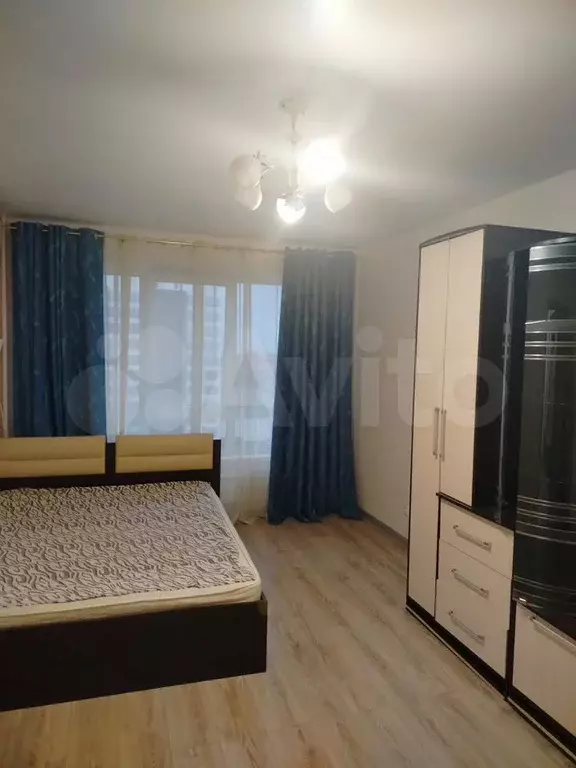 1-к. квартира, 40 м, 22/25 эт. - Фото 1