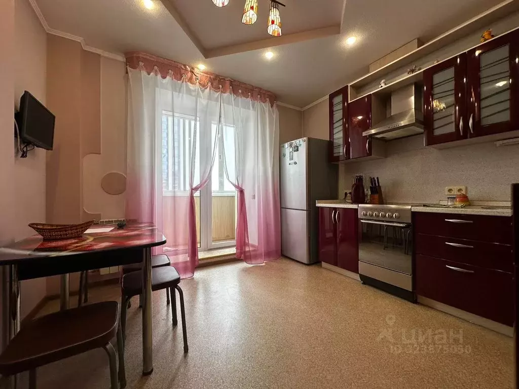 2-к кв. Хабаровский край, Хабаровск Комсомольская ул., 41 (56.0 м) - Фото 1