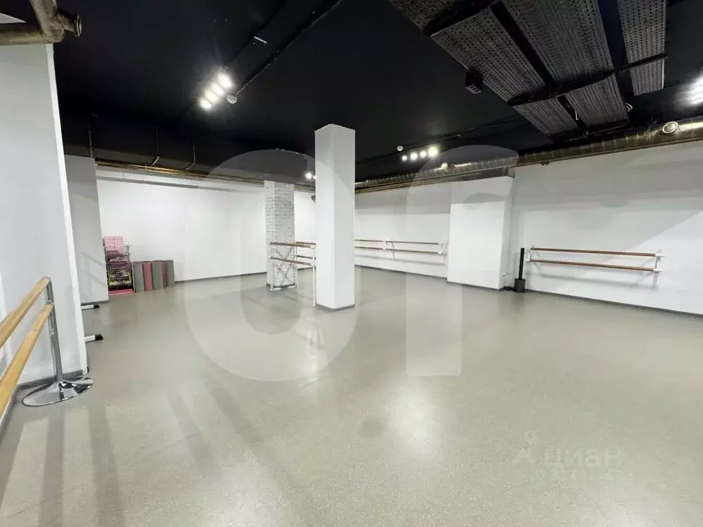 Офис в Москва ул. Архитектора Власова, 6 (700 м) - Фото 1