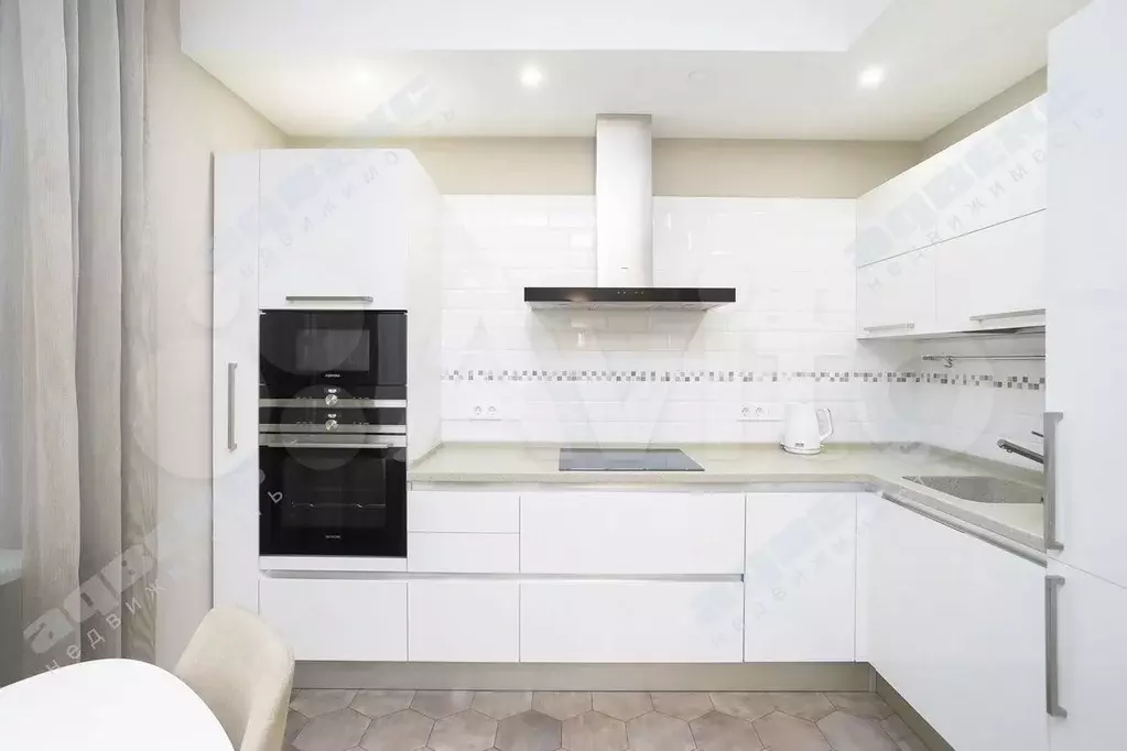 2-к. квартира, 59 м, 7/8 эт. - Фото 1