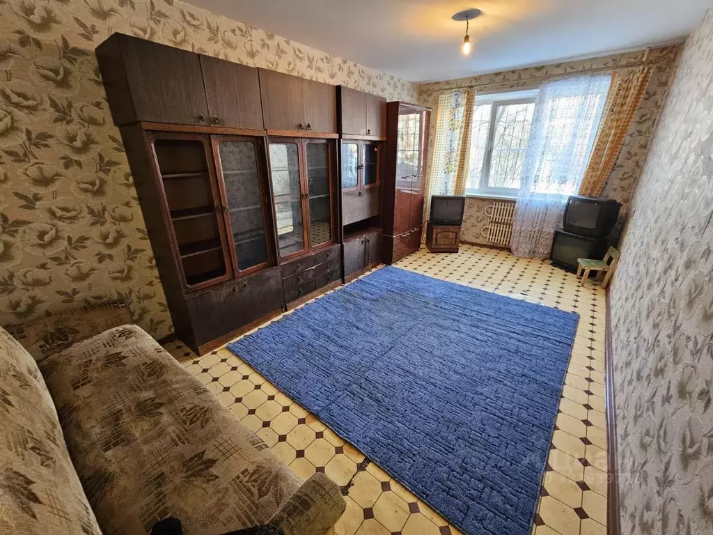 1-к кв. Омская область, Омск просп. Королева, 10А (30.0 м) - Фото 1