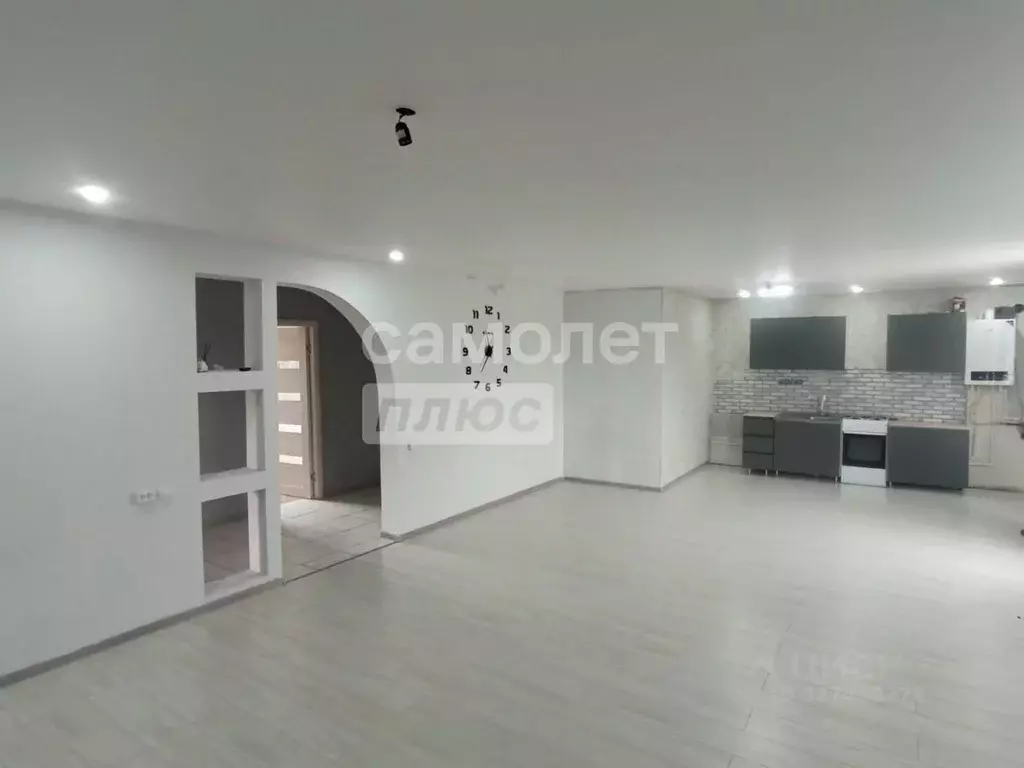 Дом в Оренбургская область, с. Ташла ул. Задорожнего, 23 (104 м) - Фото 1