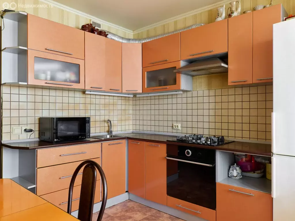 3-комнатная квартира: Казань, улица Четаева, 24 (65.9 м) - Фото 1