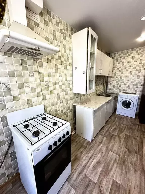 1-к. квартира, 30 м, 5/10 эт. - Фото 0