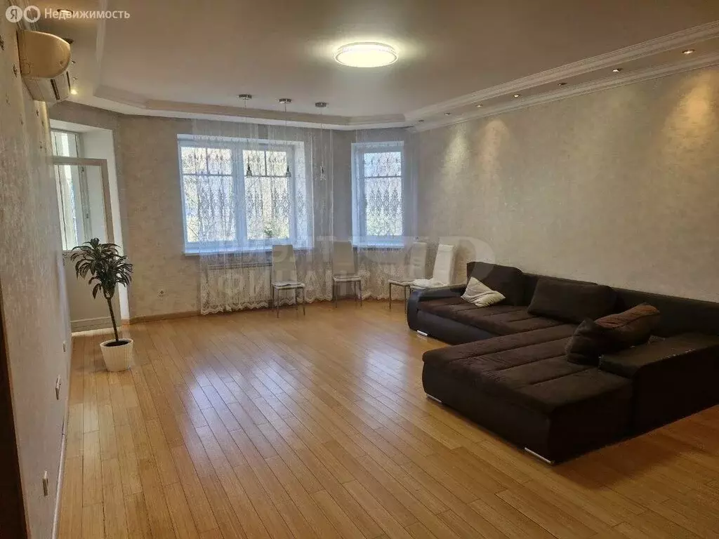 3-комнатная квартира: Калининград, Земельная улица, 14 (81.5 м) - Фото 1