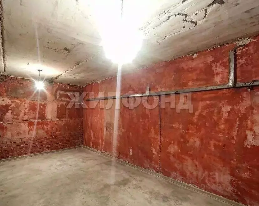 Гараж в Алтайский край, Барнаул ул. Гущина, 164А (18 м) - Фото 2