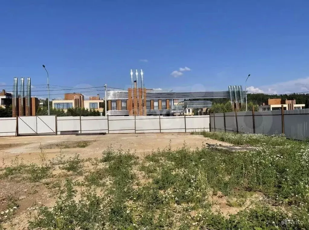 Участок в Москва с. Былово, Былово кп, ул. Радужная, 28 (10.0 сот.) - Фото 0