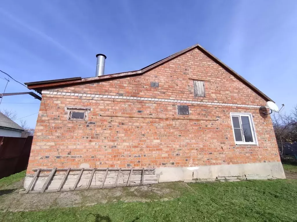 Дом в Краснодарский край, Ейское с/пос, Новодеревянковский хут. ул. ... - Фото 2