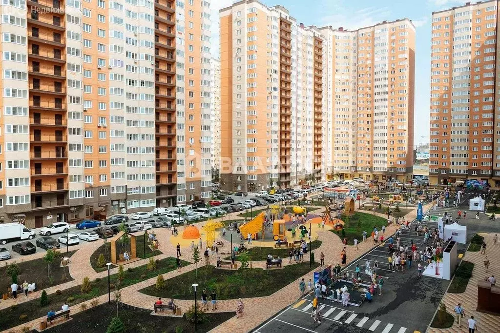 2-комнатная квартира: Краснодар, Домбайская улица, 59 (53 м) - Фото 1