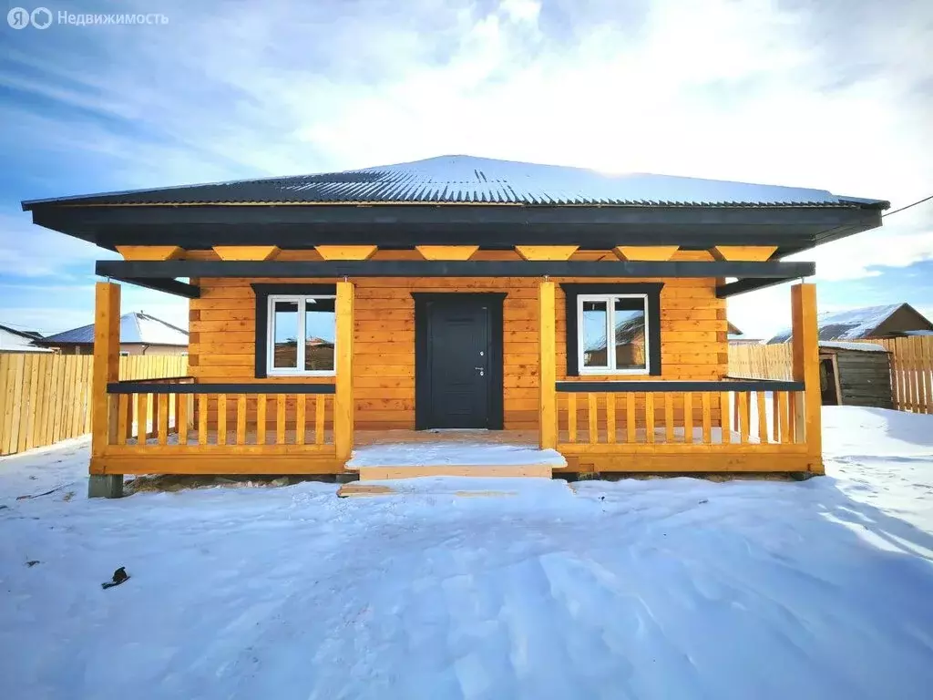 Дом в село Максимовщина, Луговая улица (100 м) - Фото 1