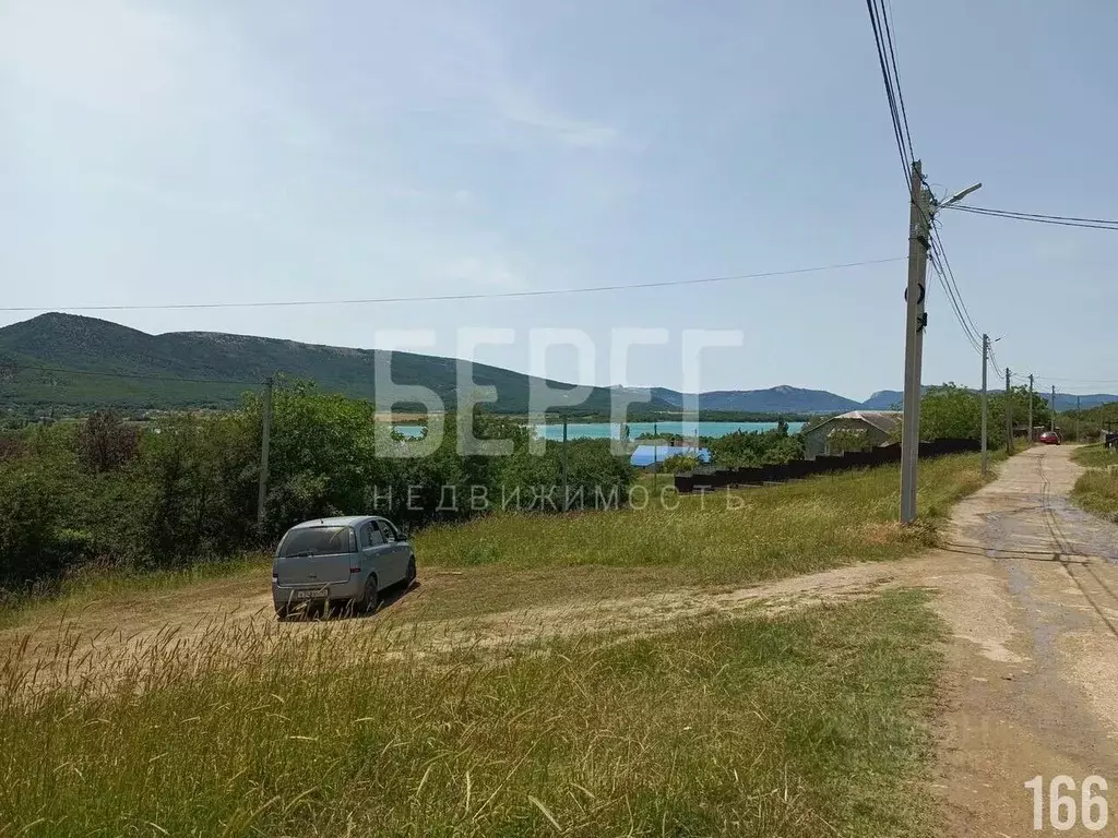 Участок в Севастополь с. Россошанка, ул. Байдарская, 22 (8.1 сот.) - Фото 2