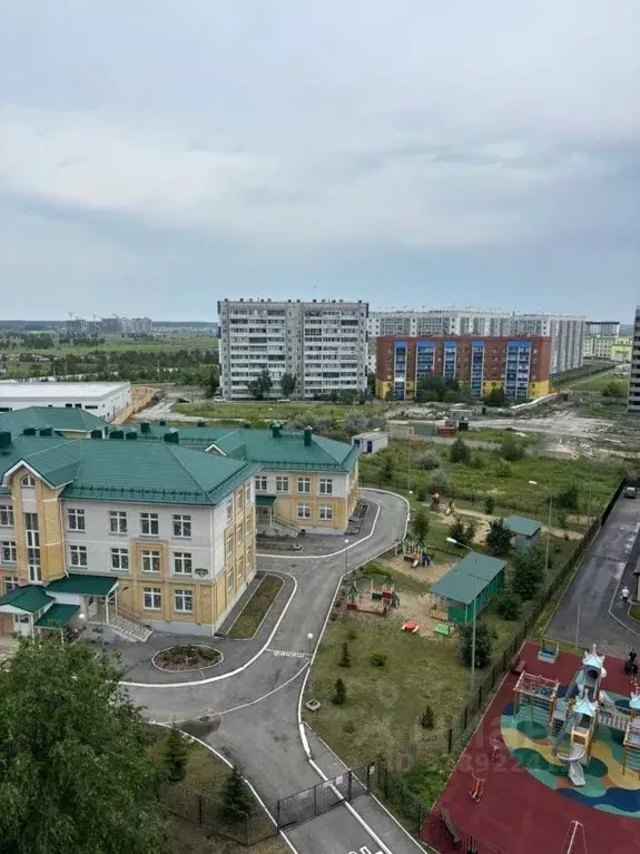 2-к кв. Курганская область, Курган Заозерный жилрайон, 12-й мкр, 31/1 ... - Фото 0