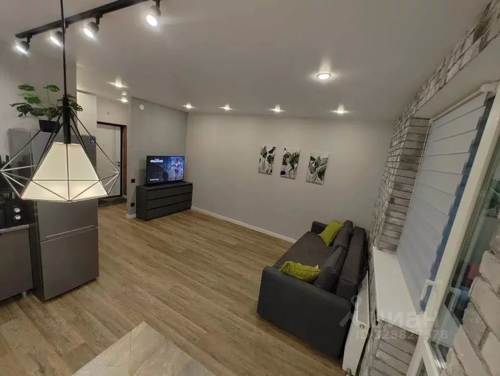 Студия Татарстан, Казань Роторная ул., 27Е (35.0 м) - Фото 1