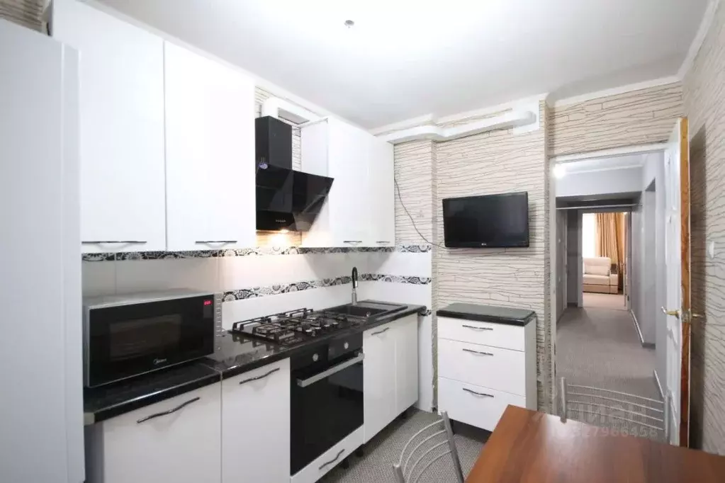 2-к кв. Ямало-Ненецкий АО, Новый Уренгой Восточный мкр, 3/5 (46.8 м) - Фото 2