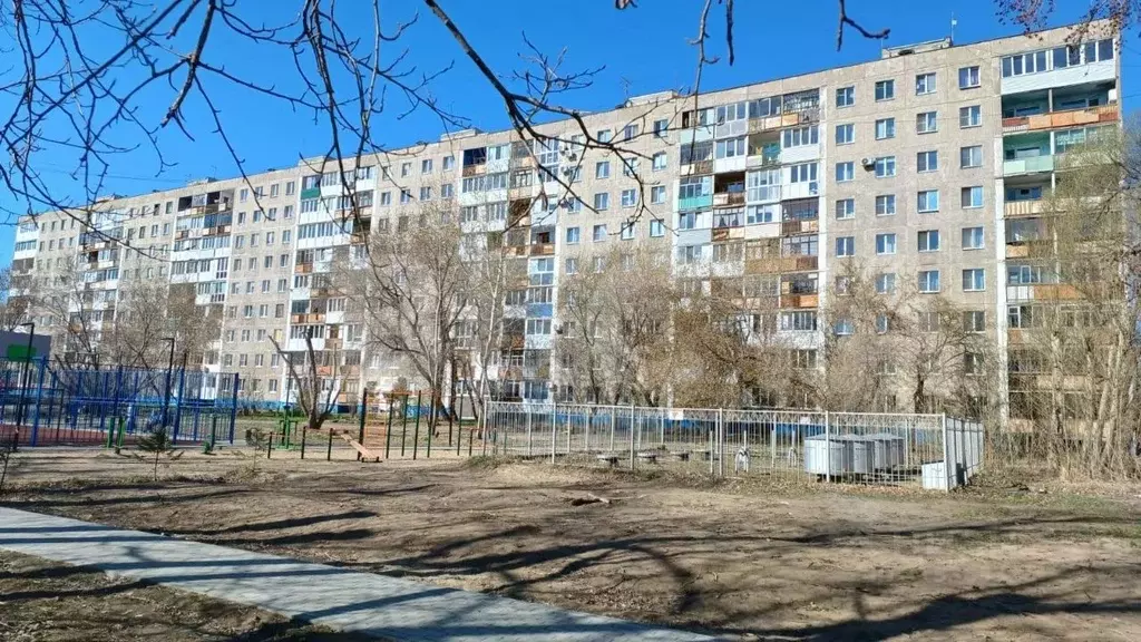 3-к кв. Омская область, Омск Заозерный мкр, ул. Стрельникова, 1 (60.5 ... - Фото 0