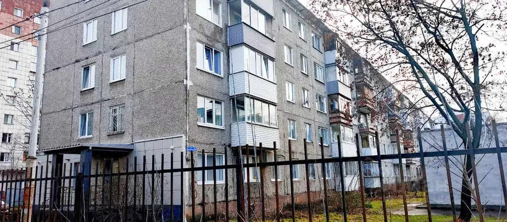 3-к кв. Пермский край, Пермь ул. Крисанова, 6 (46.3 м) - Фото 1