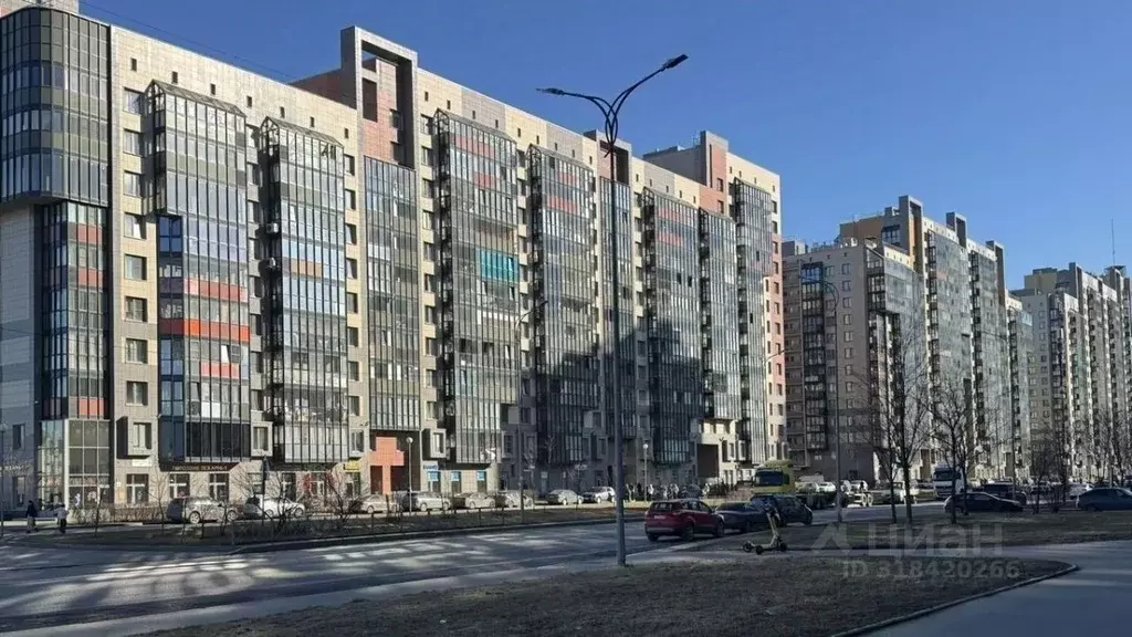 Помещение свободного назначения в Санкт-Петербург ул. Адмирала ... - Фото 1