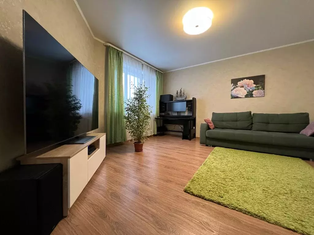 Продаётся 2-к квартира, 71.9 м - Фото 0