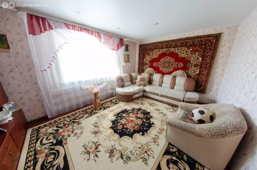 3-комнатная квартира: село Погорелка, улица ПМК-3, 5Г (78.5 м) - Фото 1