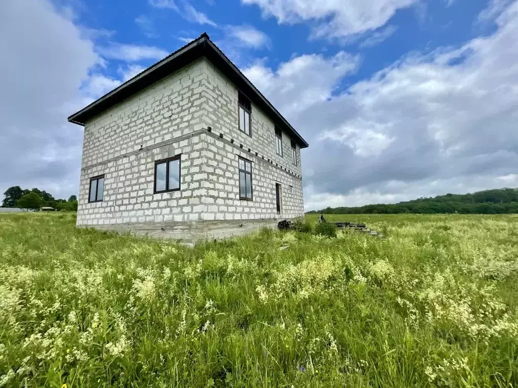 Участок в Смоленская область, Гагаринский муниципальный округ, д. ... - Фото 0