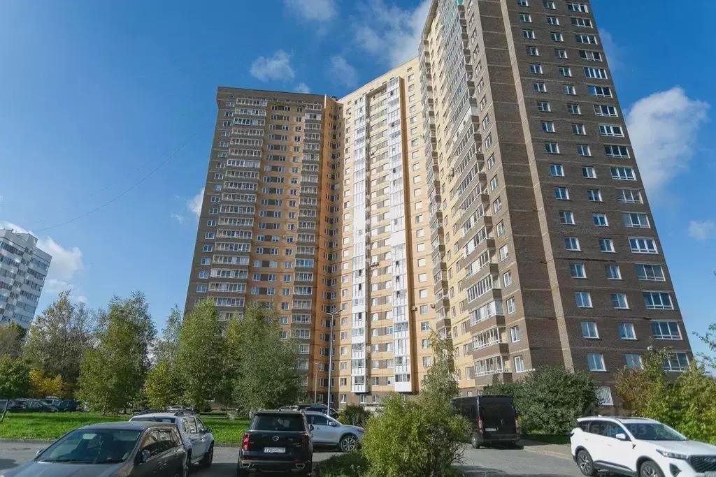3-к кв. Санкт-Петербург ул. Добровольцев, 2 (78.0 м) - Фото 1